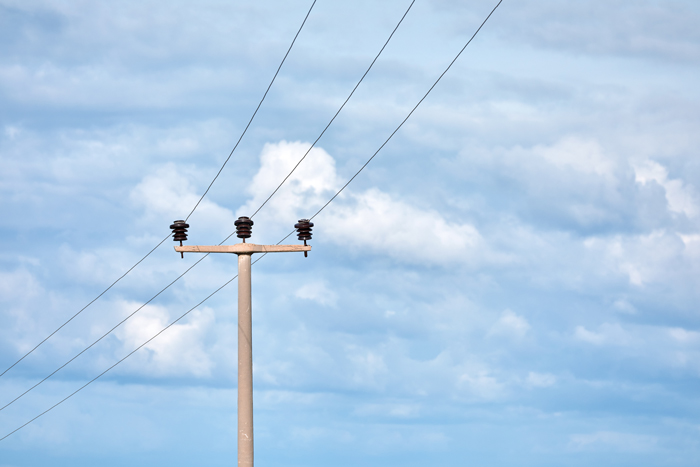 tipos de postes eléctricos