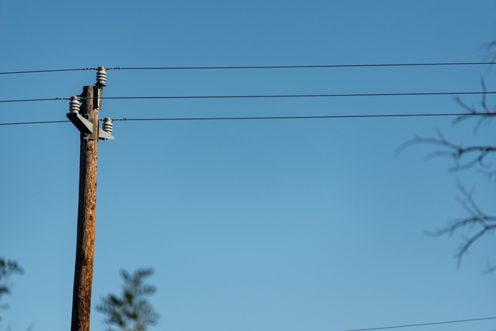 tipos de postes eléctricos